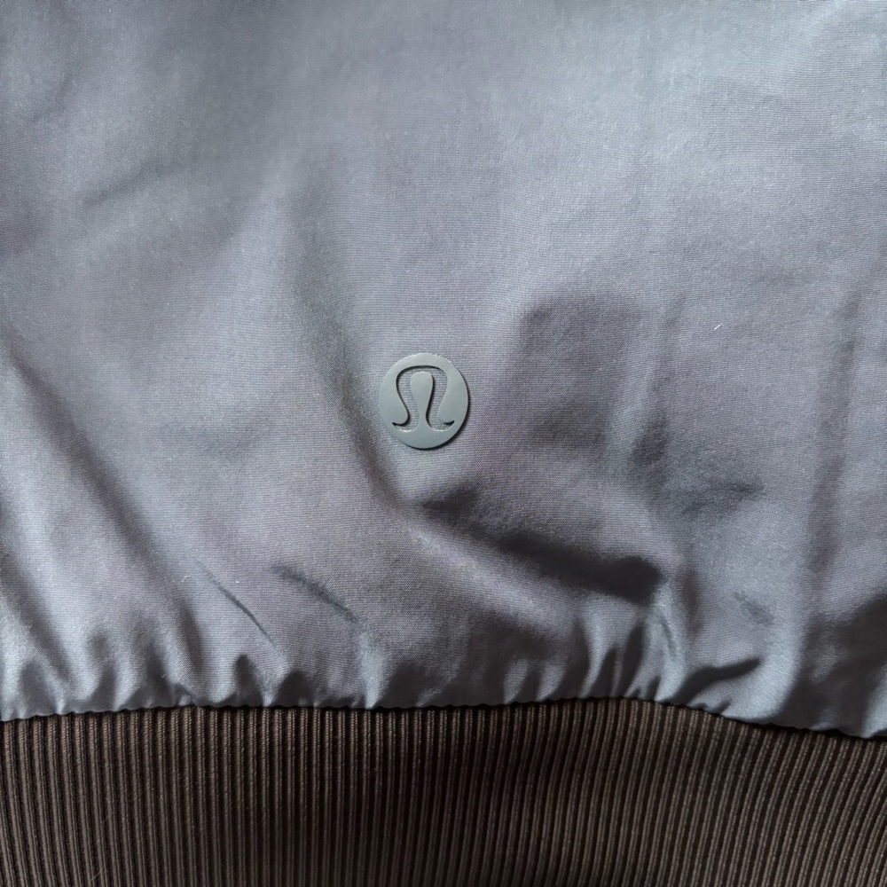 Lululemon Non-Stop Bomber *Reversible Iron Blue  Black Sz 8 EUC, $148 PrimaLoft - Picture 7 of 8